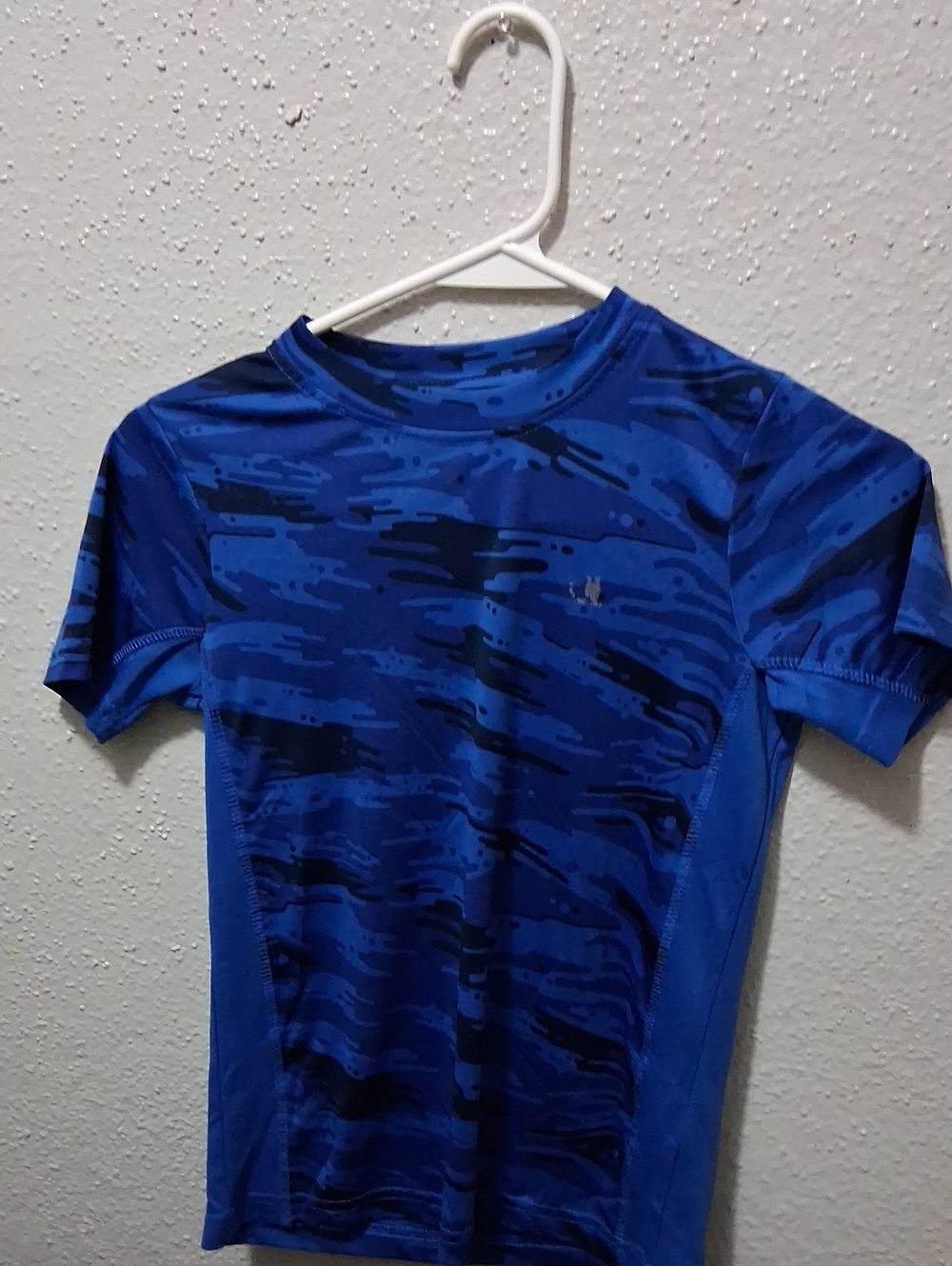 Champion Men's Blue Camo Athletic Tee